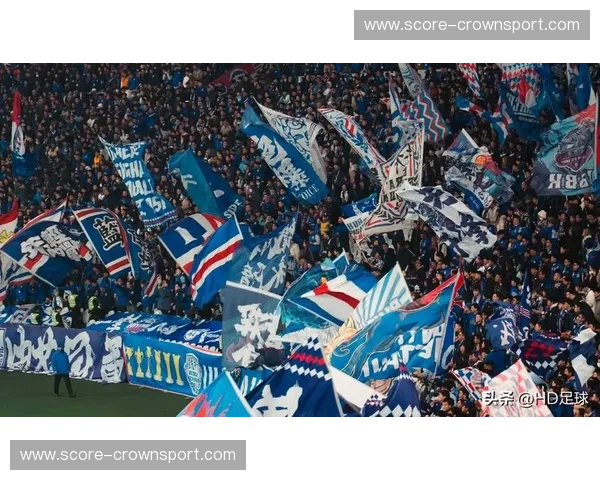 沉浸式重温:国足vs新加坡录像背后的绝地反击与战术博弈