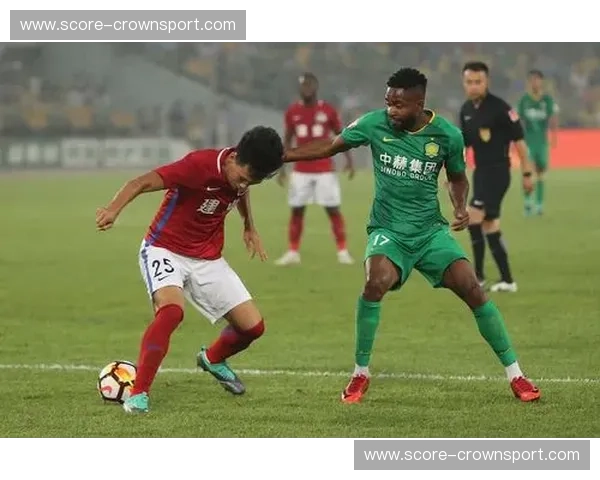 烽火重燃:2017赛季国安华夏恩怨情仇,一场未了的足球诗篇